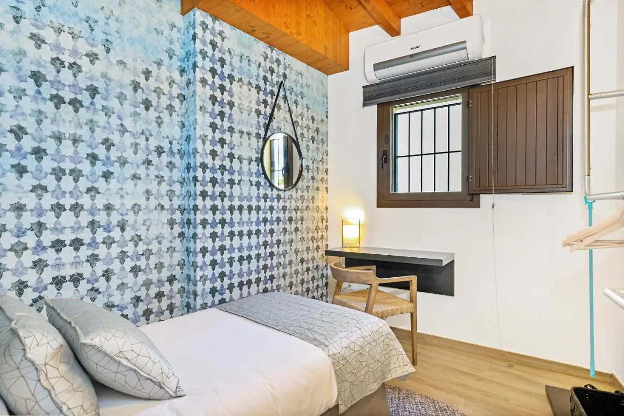 Apartment Can Bona Casa Espectacular Duplex Con Terraza Besalu Spain
