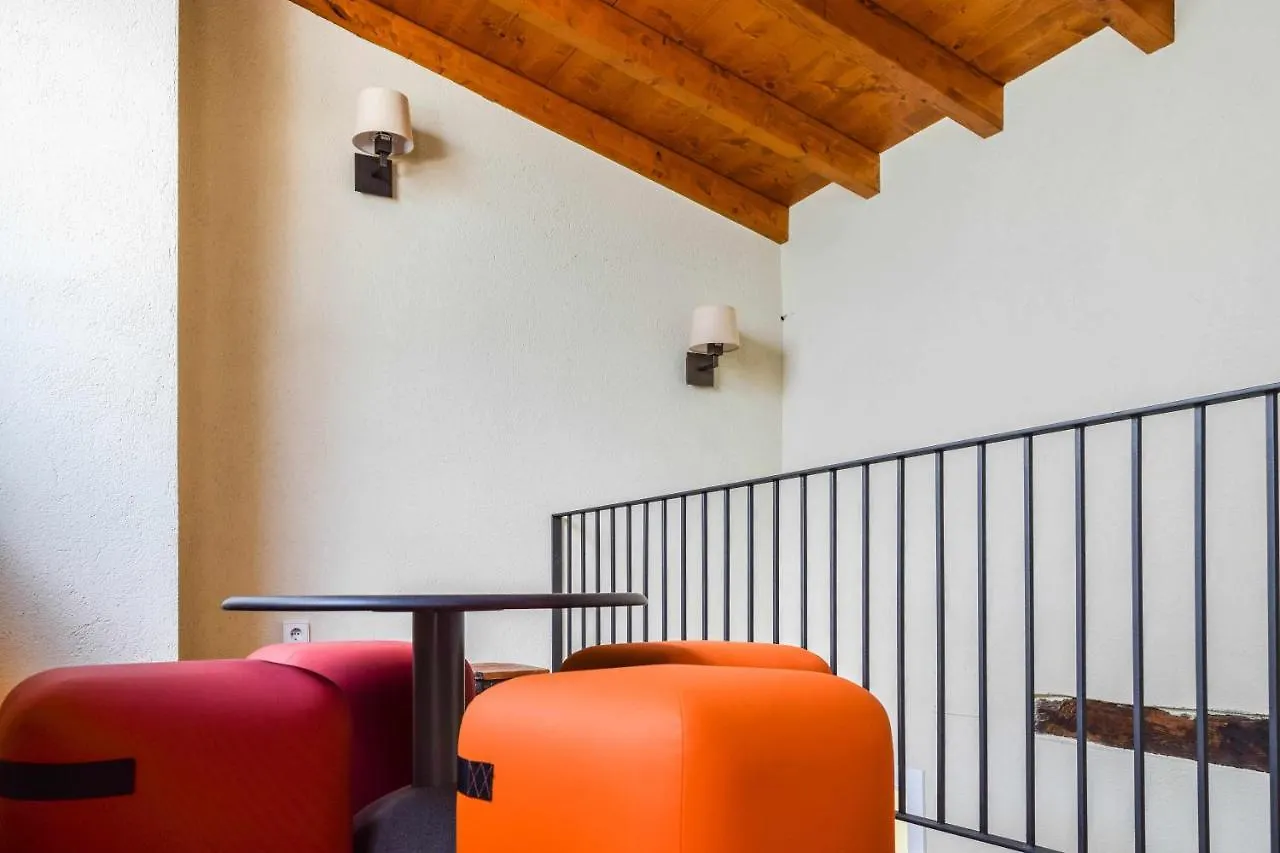 Can Bona Casa Espectacular Duplex Con Terraza Besalu 0*,  Spain